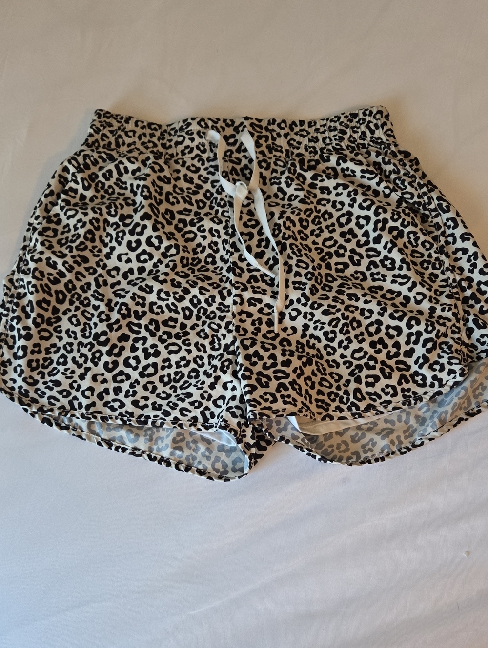Buff Bunny Leopard Print Shorts Size Small